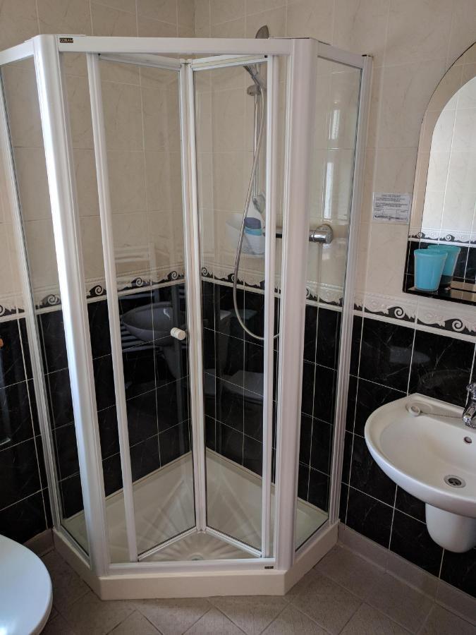 Lough Gara Lodge Self Catering Gorteen  Exteriör bild